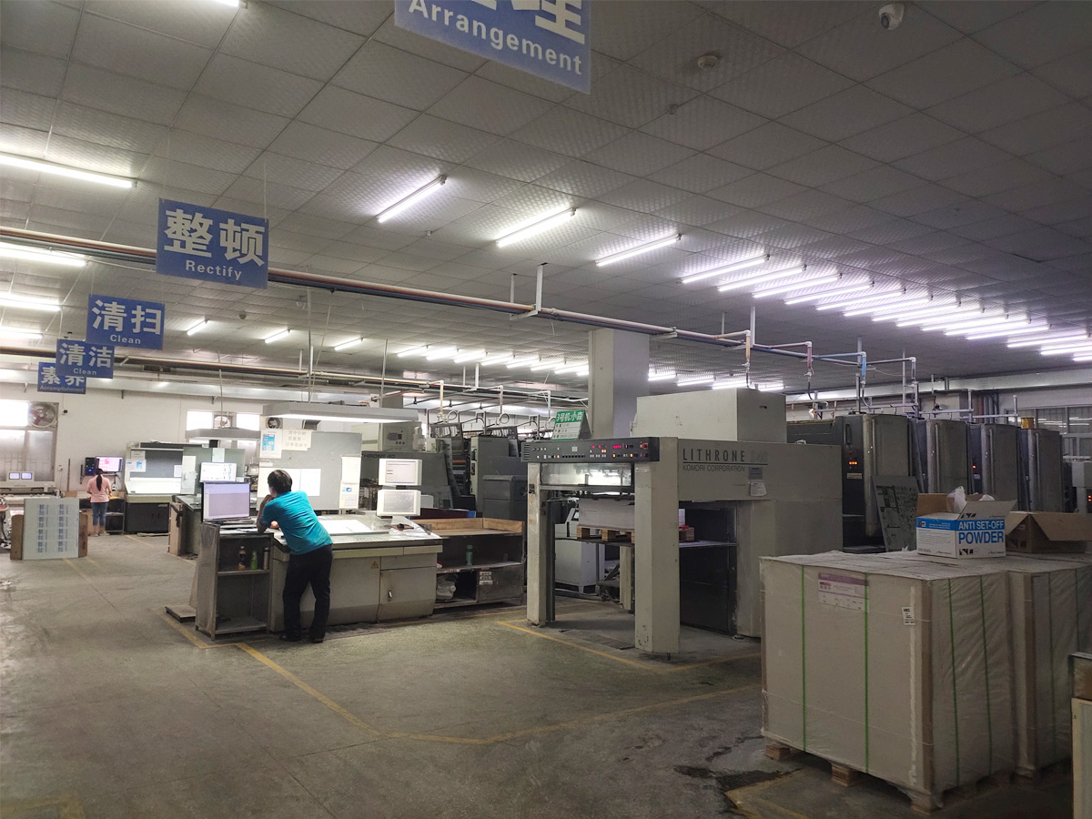Equipment for brochure printing workshop1